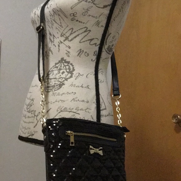 π Sequin crossbody bag, super cute! π - Picture 6 of 6
